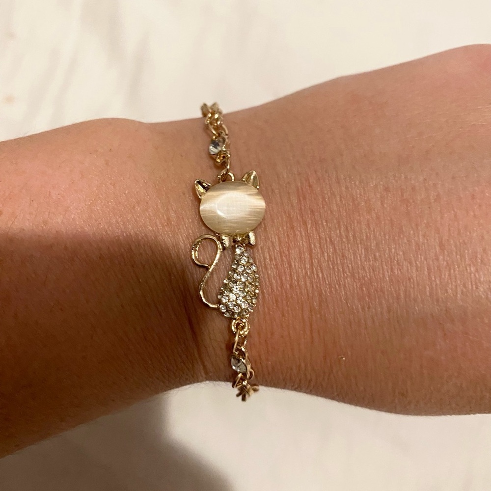 Gold Cat Charm Bracelet